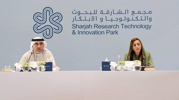 بدور القاسمي تؤكد أهمية تكامل الجهود لتعزيز تنافسية الشارقة