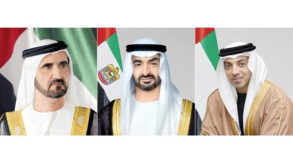 رئيس الدولة ونائباه يهنئون رئيس الجزائر بذكرى اندلاع الثورة