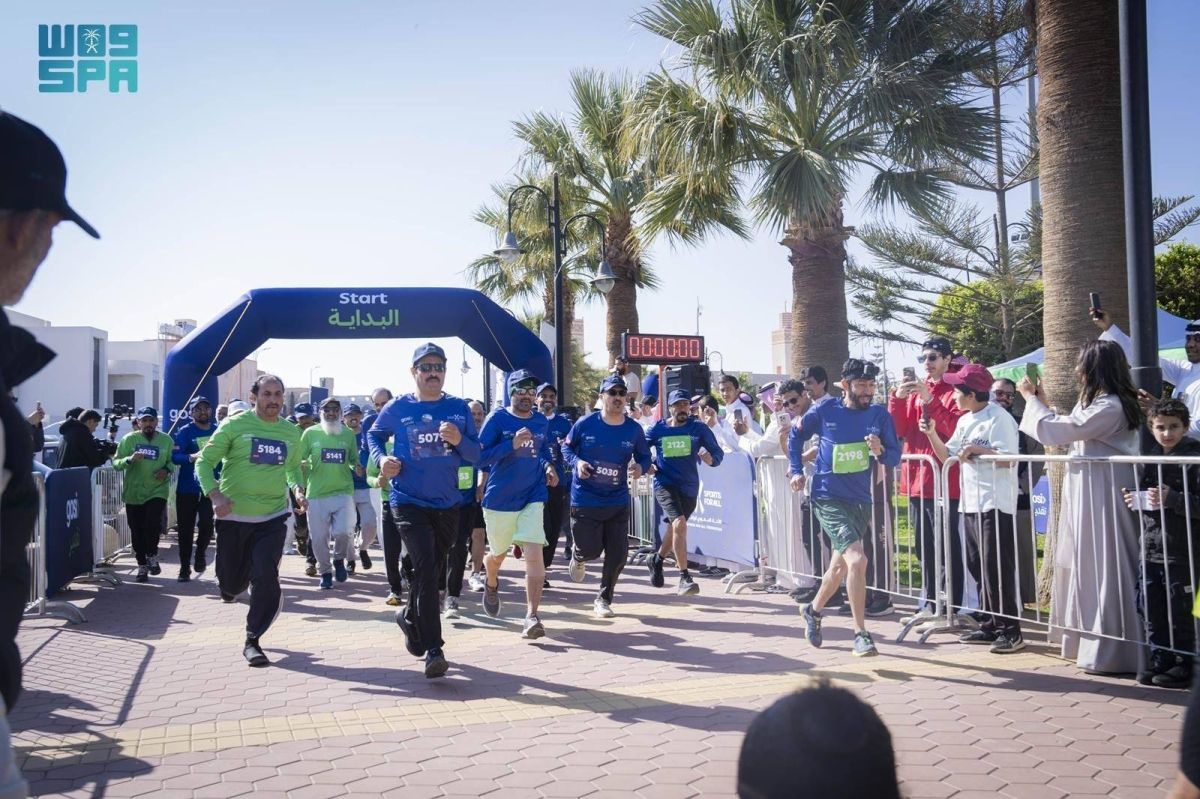 «التأمينات الاجتماعية» تختتم سباق «تقدير» للمشي في أبها