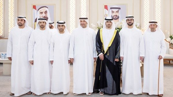 سلطان بن حمدان بن زايد يحضر حفل استقبال بمناسبة زفاف عزان محمد المزروعي