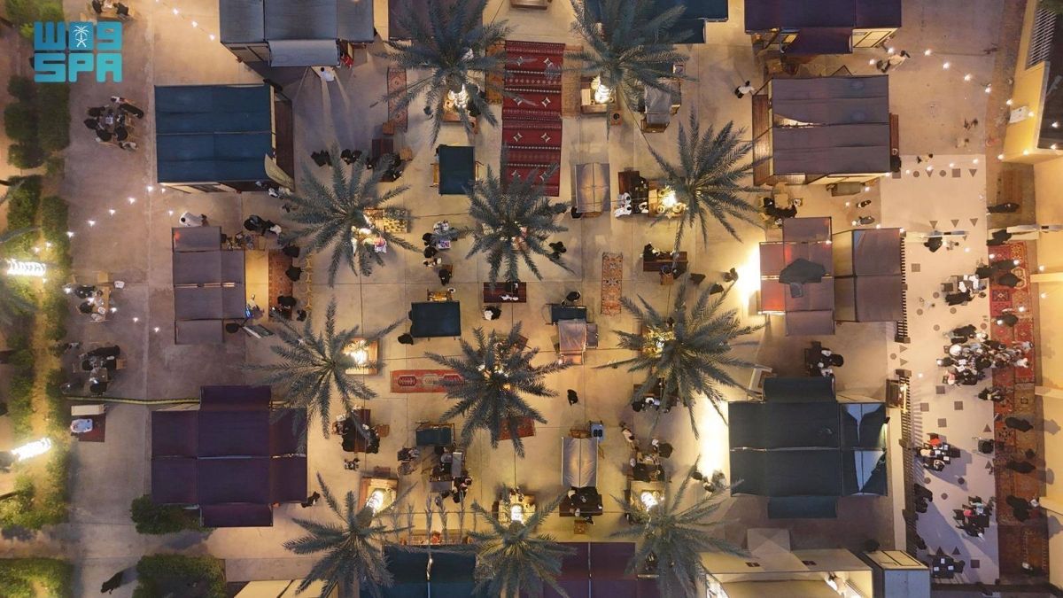 سوق المزارعين في العلا 
منصة اقتصادية وداعم رئيس للقطاع الزراعي