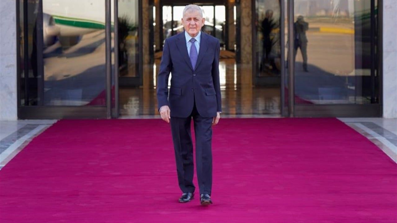 رئيس الجمهورية يغادر إلى دولة قطر