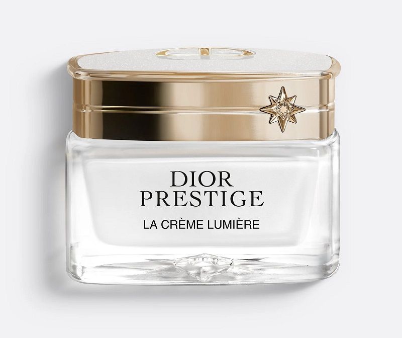 أفضل كريم لتفتيح البشرة السمراء بسرعة: أسرار التركيبة والنتائج السريعة