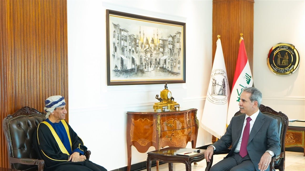 ممثل الامم المتحدة وسفير البعثة الاوروبية بضيافة رئيس القضاء الاعلى.. والانتخابات على الطاولة