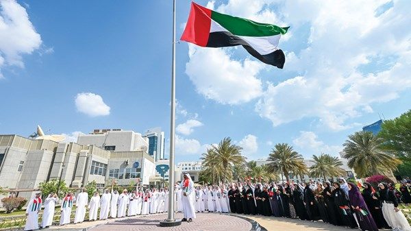 «أبوظبي للإعلام» تحتفي بيوم العَلم وتُجدّد الولاء والاعتزاز بالهوية الوطنية