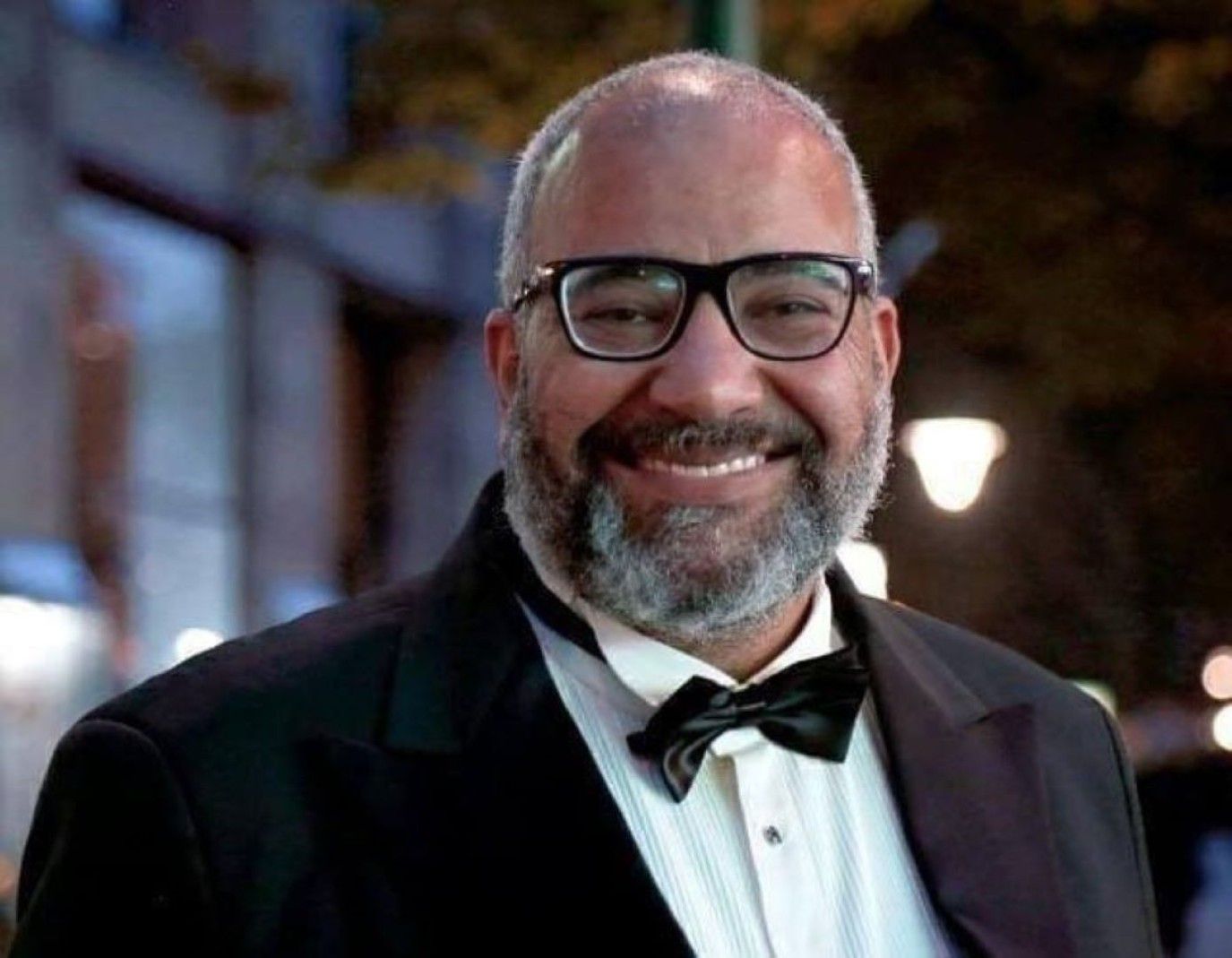 بعد صلحهما.. لماذا اعتذر بيومي فؤاد عن مسلسل علي كلاي لأحمد العوضي؟