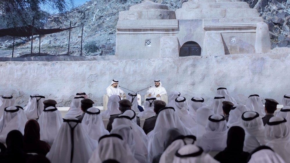 بحضور محمد بن راشد.. ولي عهد الفجيرة يستعرض رؤية الإمارة في بناء الإنسان وترسيخ التنمية الشاملة