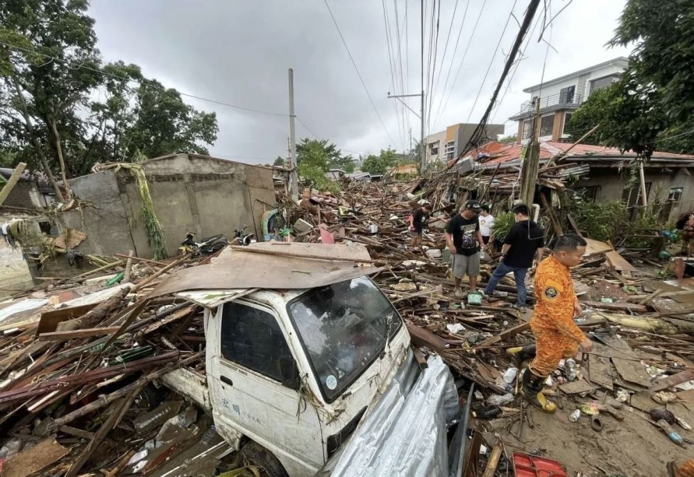 إعصار كالمايجي يسقط  26 قتيلا في الفلبين