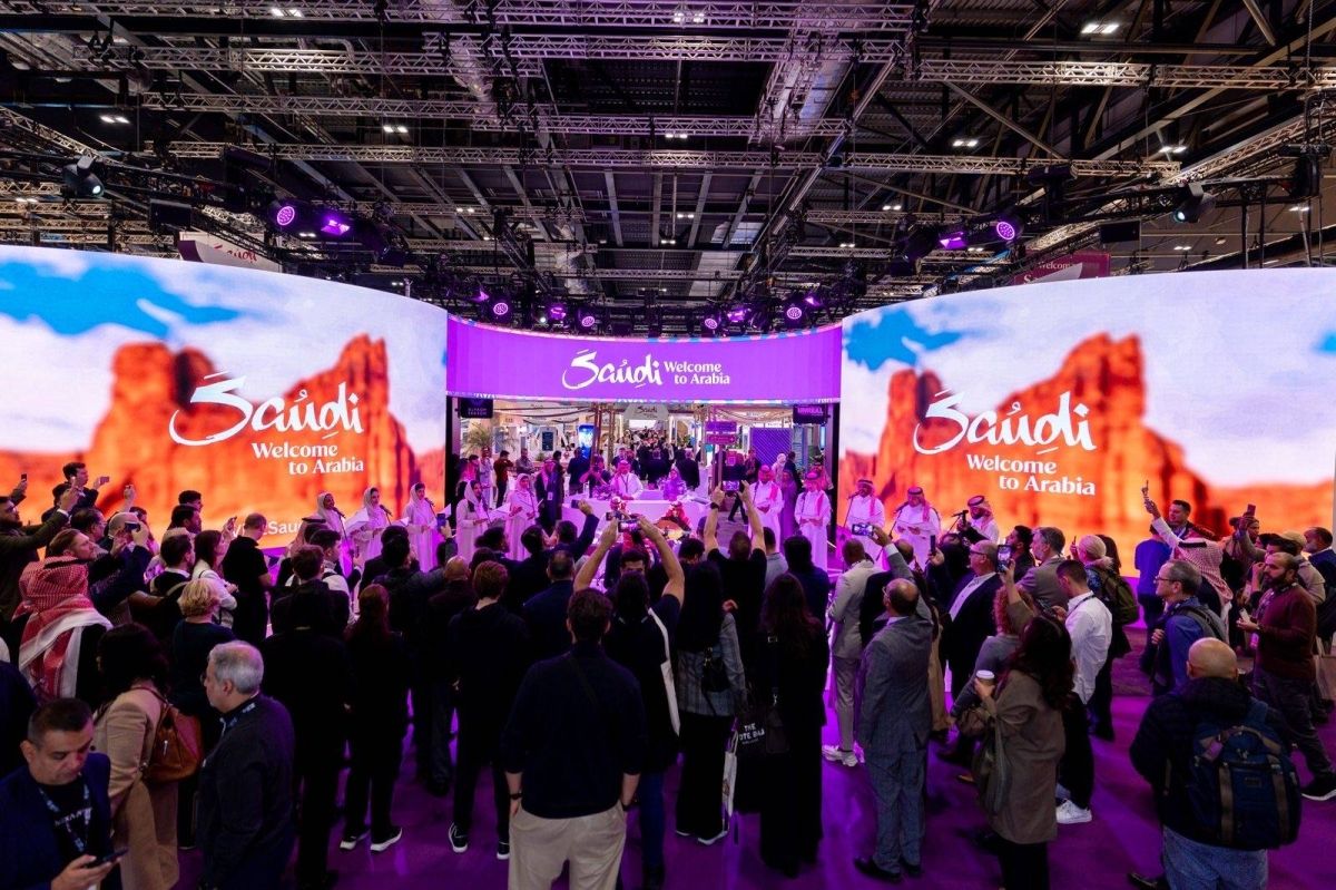 الهيئة السعودية للسياحة تفتتح جناح "أرض السعودية" خلال مشاركتها في معرض سوق السفر العالمي WTM