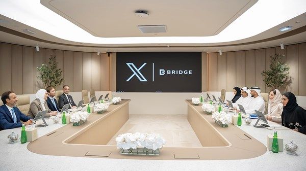 عبدالله آل حامد: ريادة إماراتية في الابتكار والذكاء الاصطناعي المسؤول