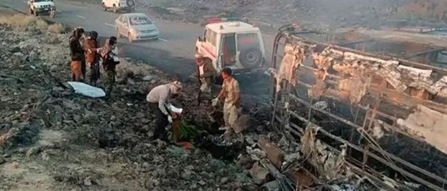 رئيس الوزراء يصدر قراراً بتشكيل لجنة عليا للتحقيق في حادث احتراق حافلة المغتربين في العرقوب