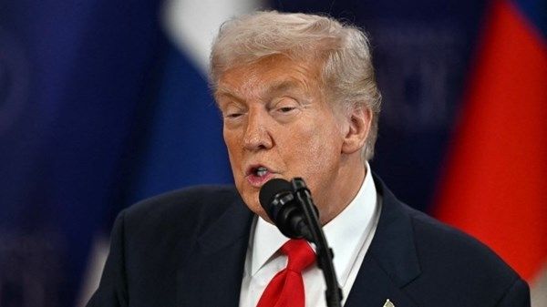 ترامب يحمل الديموقراطيين مسؤولية أطول إغلاق حكومي في أميركا