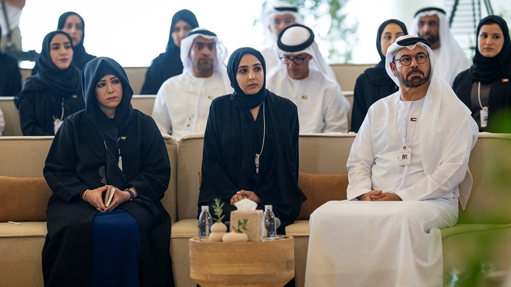 رئيس الدولة يشهد جلسة ضمن الاجتماعات السنوية لحكومة الإمارات ويوجِّه بتخصيص 2026 ليكون «عام الأسرة»