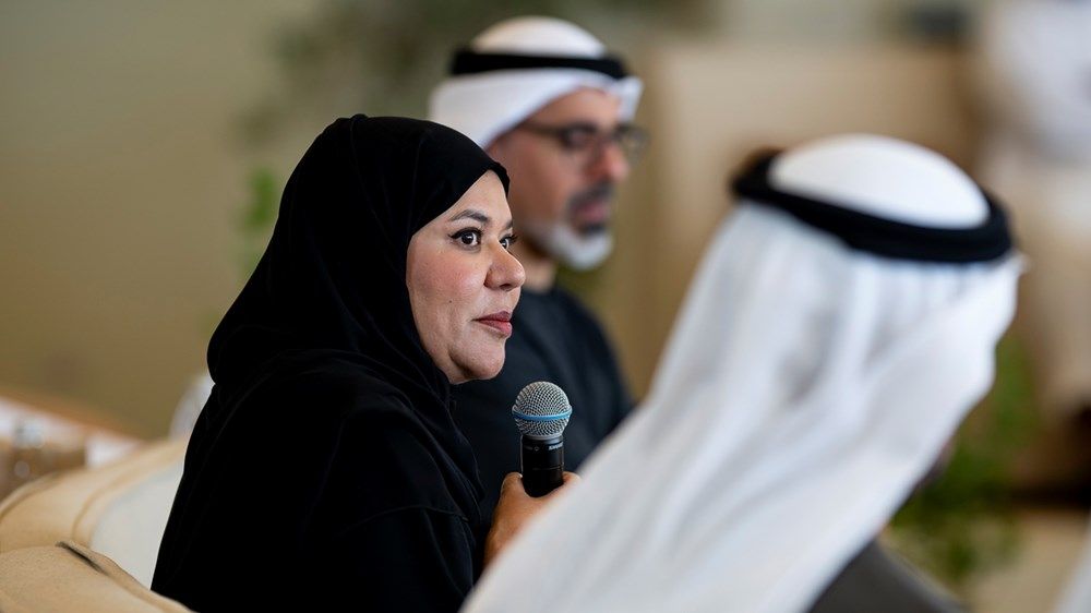 رئيس الدولة يشهد جلسة ضمن الاجتماعات السنوية لحكومة الإمارات ويوجِّه بتخصيص 2026 ليكون «عام الأسرة»