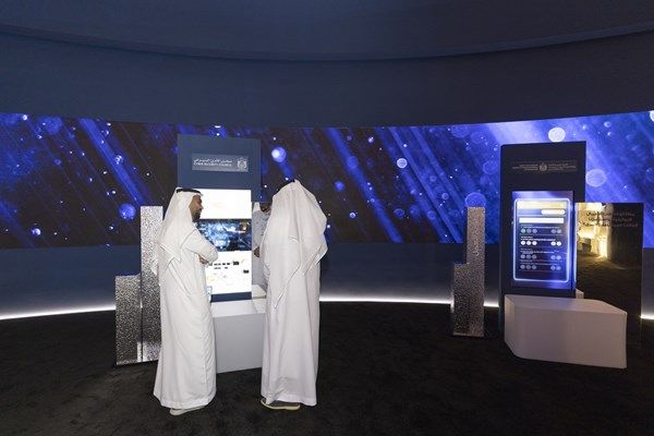 معرض الذكاء الاصطناعي يعرّف بالحلول والمشاريع الحكومية المبتكرة في "التكنولوجيا المتقدمة"