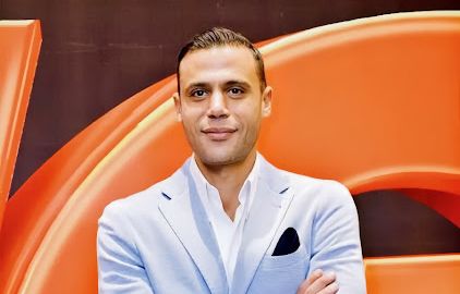 بالصّور- إصابات وغموض في أولى صور محمّد إمام من “الكينج”