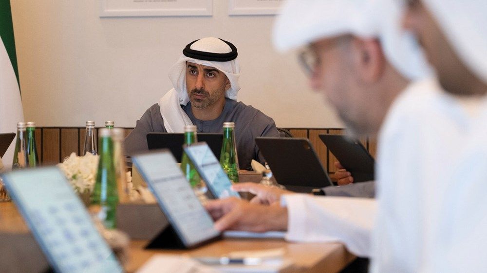 حمدان بن محمد بن زايد يترأس اجتماع مجلس الأنظمة الذكية ذاتية الحركة