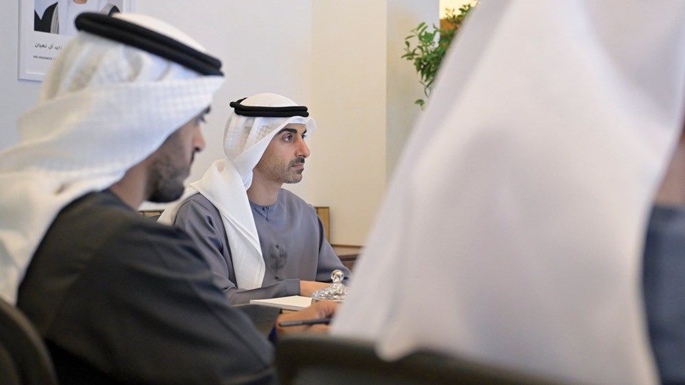 حمدان بن محمد بن زايد يترأس اجتماع مجلس الأنظمة الذكية ذاتية الحركة