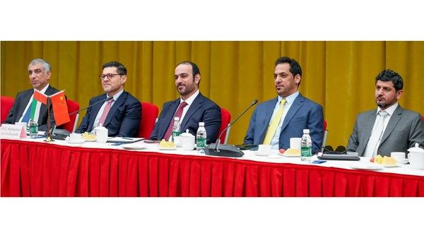 وفد من حكومة أبوظبي يزور شنغهاي وهانغتشو لتعزيز الابتكار الحضري والتعاون بين البلديات