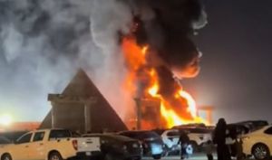حريق في اهرامات مهرجان الرياض: استر يارب