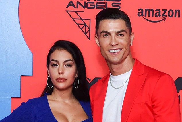 كريستيانو رونالدو يكشف كيف تخطّى وجورجينا مأساة وفاة طفلهما