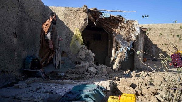 باكستان وأفغانستان تواصلان محادثات وقف إطلاق النار