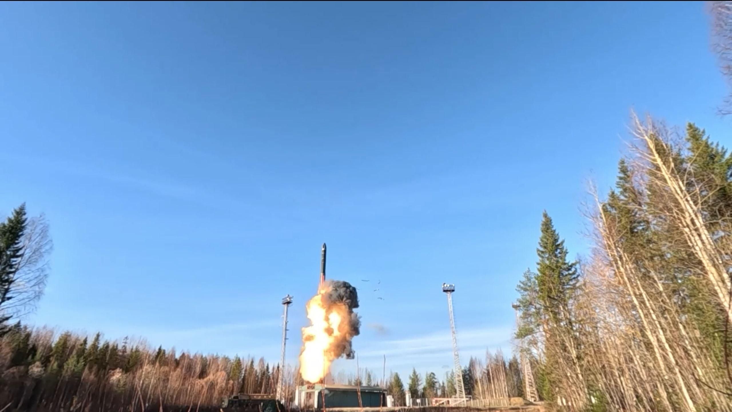 فايننشال تايمز: ترامب غير قادر على إحلال السلام في الشرق الأوسط