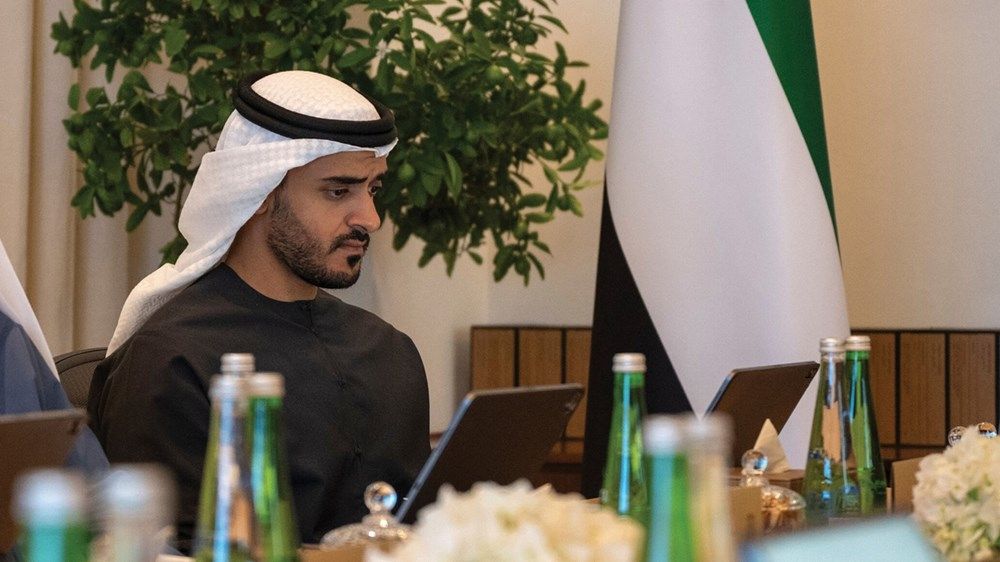 حمدان بن محمد بن زايد يترأس اجتماع مجلس الأنظمة الذكية ذاتية الحركة