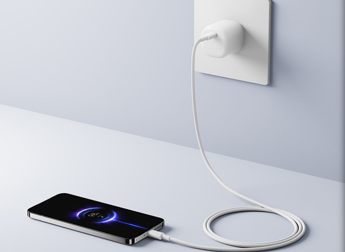 تكنولوجيا: شاومي تطلق شاحنًا سريعًا مدمجًا بتصميم قابل للطي ودعم متعدد للبروتوكولات
