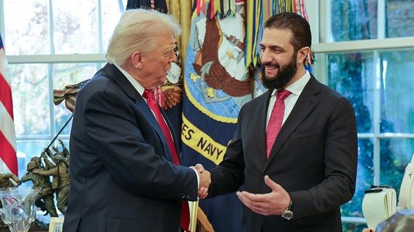 ترامب يلتقي الرئيس السوري في البيت الأبيض