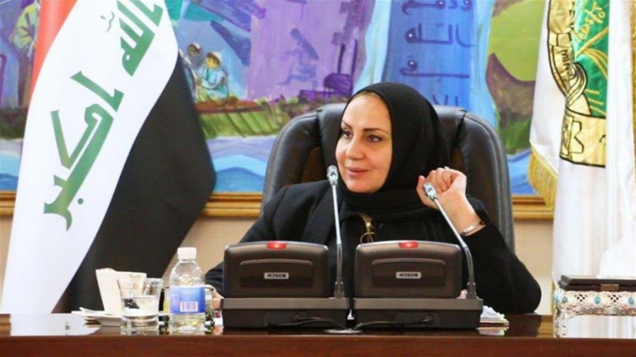 وزيرة سابقة تكشف تفاصيل عقد "التأمين" وتتحدث عن أول منصة تربوية