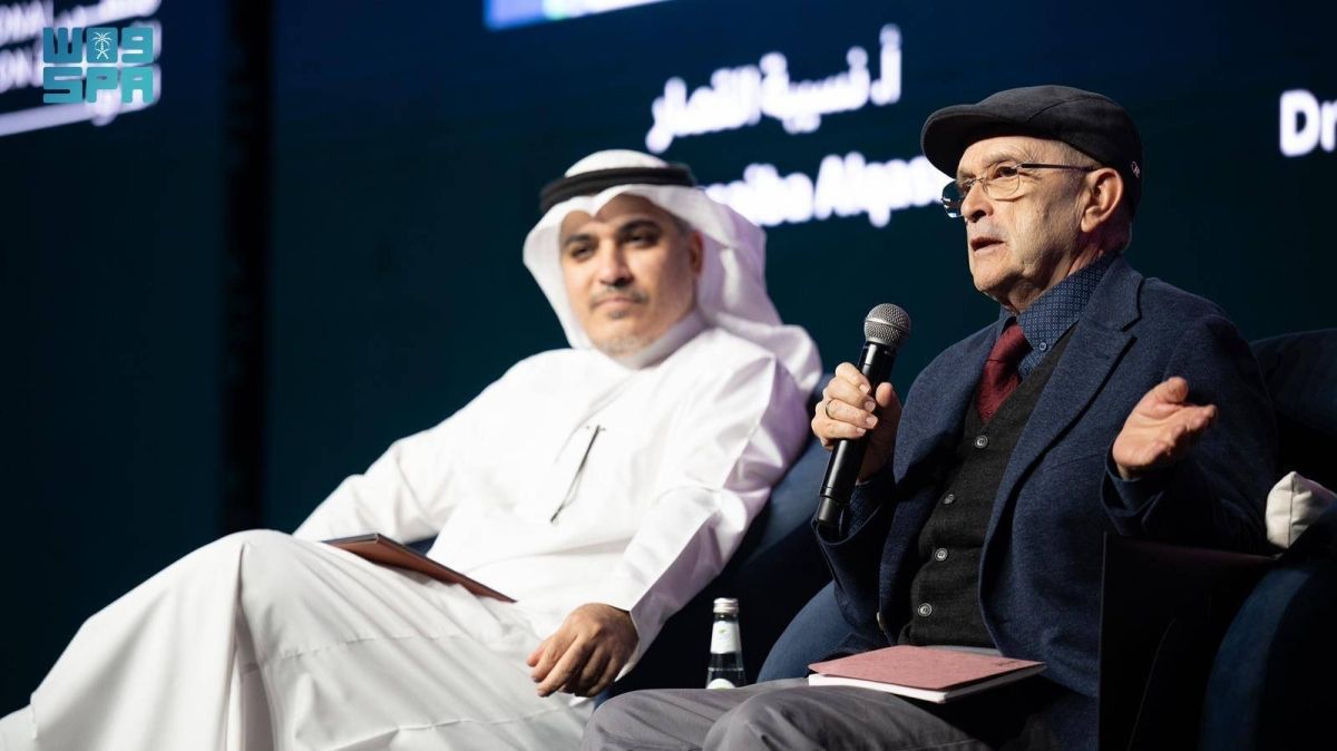 جلسة «فنون التراجم الأدبية» تؤكد أن المترجم شريك في الإبداع لا مجرد ناقل للنص