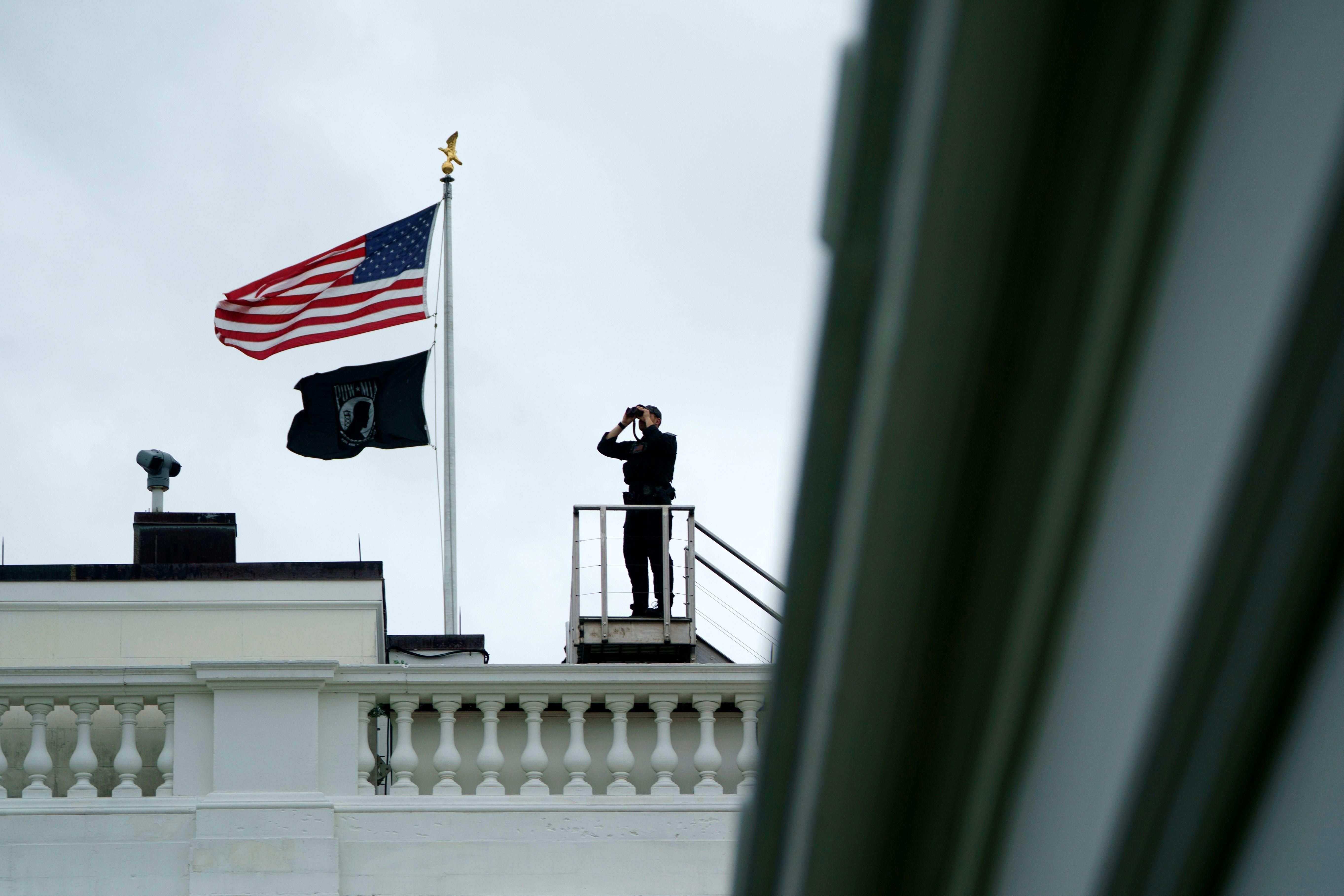 التلغراف: الأمور قد تصبح معقدة للغاية داخل بي بي سي