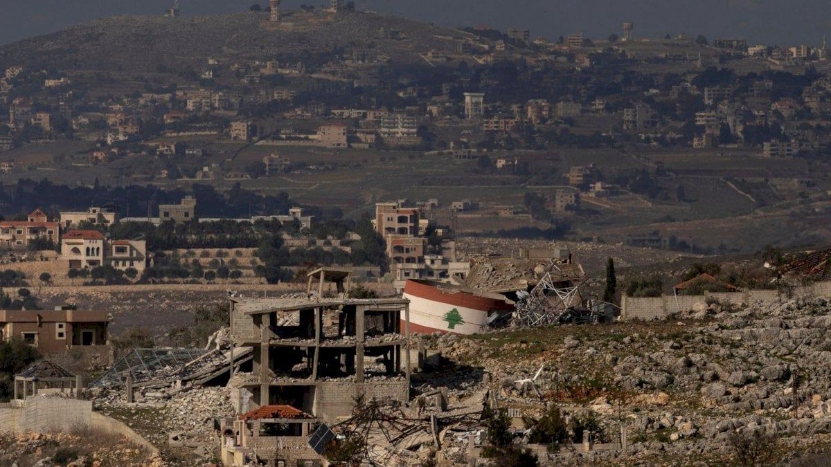 واشنطن بوست: اتفاق سلام عربي إسرائيلي "أكثر ديمومة" قد يأتي من بيروت