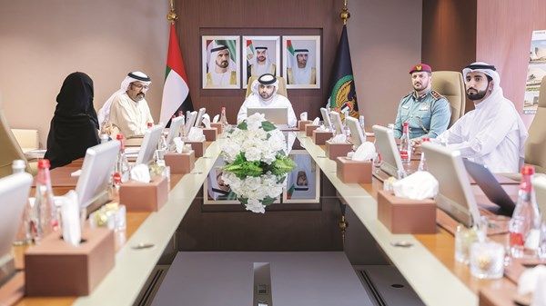 منصور بن محمد: إعداد كوادر تواكب التقنيات العالمية