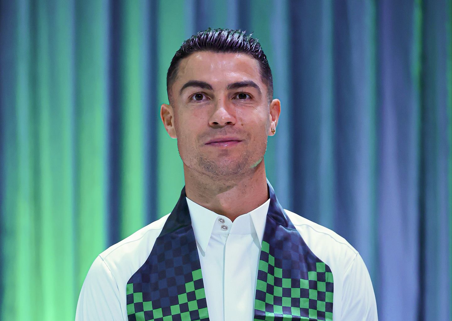 رونالدو يعلن ارتباطه بالسّعودية: أحبّ العيش هنا وسأظلّ بعد الاعتزال