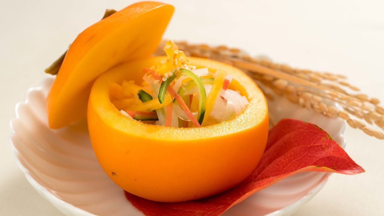 اليابان | رحلة في نكهات الكاكي اليابانية: من الحلويات التقليدية إلى الأطباق العصرية