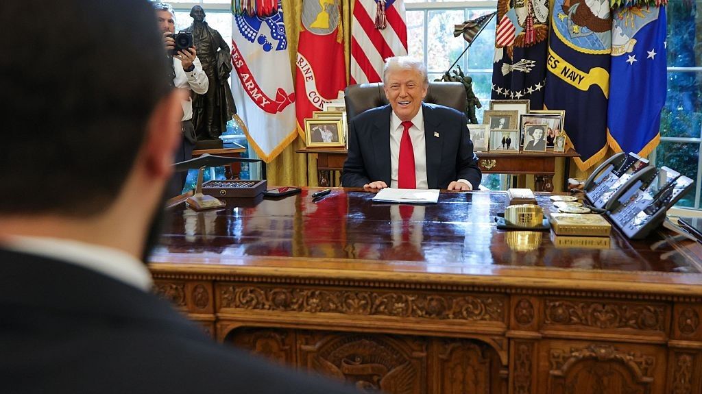 بالصور: ترامب والشرع يجتمعان بالبيت الأبيض وتعليق عقوبات قيصر