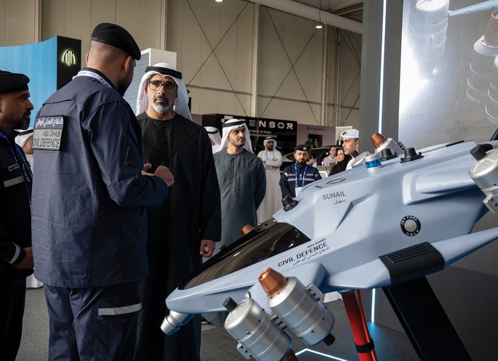 خالد بن محمد بن زايد يشهد جانباً من فعاليات معرض «دريفت إكس» في نسخته الثانية