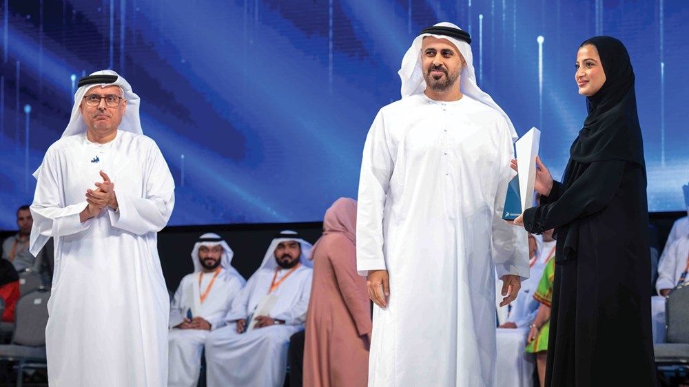 برعاية منصور بن زايد.. ذياب بن محمد بن زايد يكرّم الفائزين في الدورة الثالثة من جائزة الإمارات للريادة في سوق العمل