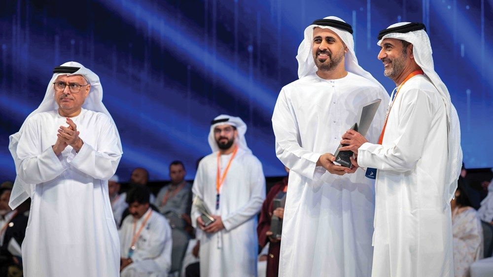 برعاية منصور بن زايد.. ذياب بن محمد بن زايد يكرّم الفائزين في الدورة الثالثة من جائزة الإمارات للريادة في سوق العمل