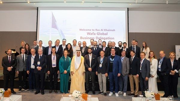 سعود بن صقر يشهد «ملتقى وفد الرؤساء التنفيذيين من وفا العالمية» برأس الخيمة