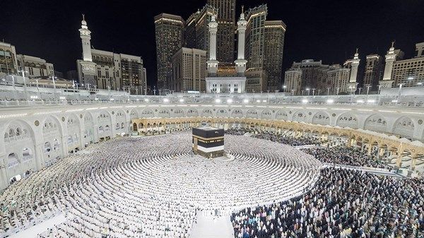 "الشؤون الإسلامية والأوقاف" تعتمد أسماء 6228 حاجاً