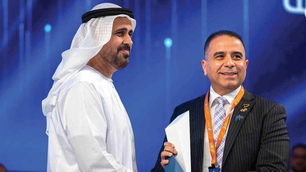 برعاية منصور بن زايد.. ذياب بن محمد بن زايد يكرّم الفائزين في الدورة الثالثة من جائزة الإمارات للريادة في سوق العمل