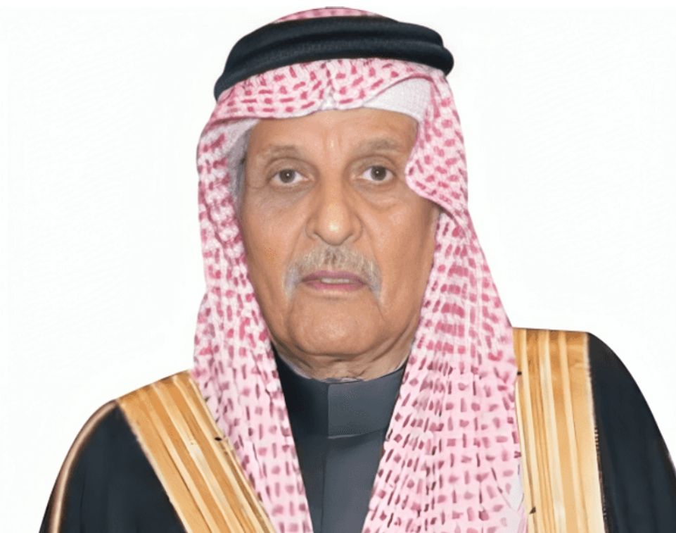 وفاة الشاعر ناصر بن جريد.. صوت الكلمة النقية وأيقونة الأغنية السعودية