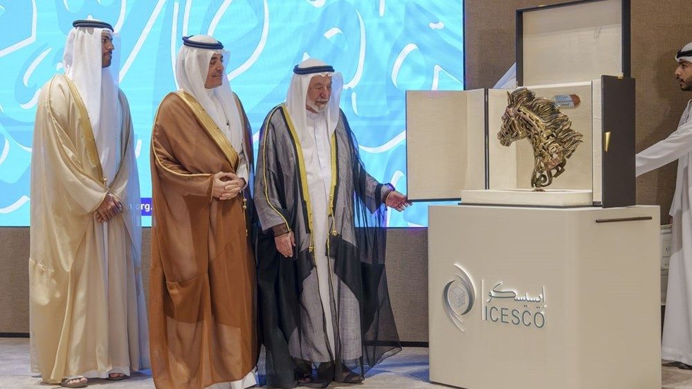 سلطان القاسمي يفتتح المقر الإقليمي لـ «إيسيسكو» في الشارقة