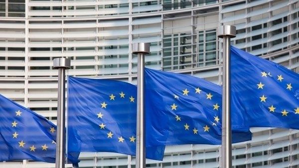 البرلمان الأوروبي يدعم خفض الانبعاثات بنسبة 90% بحلول 2040