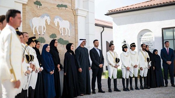 خالد بن محمد بن زايد يزور مدرسة «أبوظبي للفنون الفروسية الأميرية» في جزيرة الجبيل