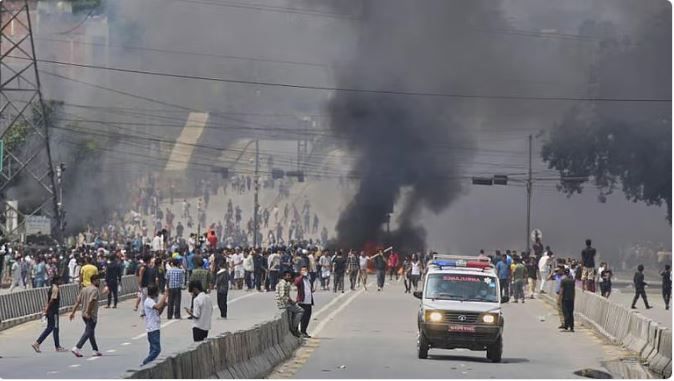 قرار مفاجئ… السعودية تعلّق الطيران إلى هذه الدولة العربية فورًا لدواعٍ أمنية خطيرة