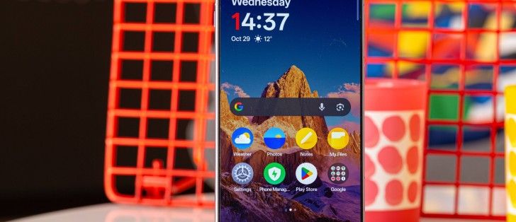 تكنولوجيا: هاتف OnePlus 15 يحصل على أول تحديث له